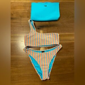 Triangl striped bikinii